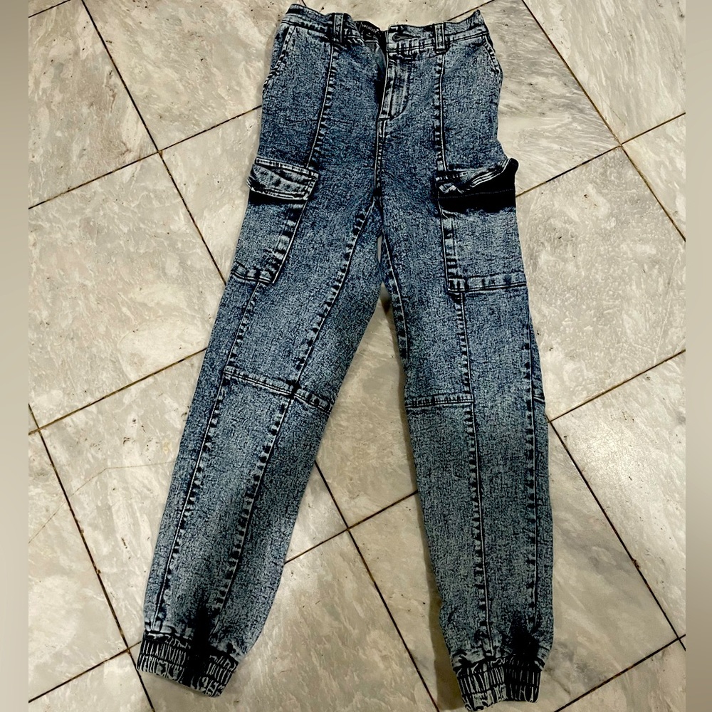 Cargo Jeans